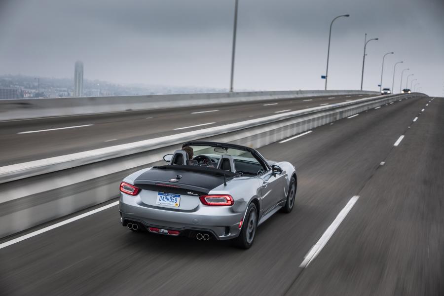  Fiat 124 Spider Elaborazione Abarth (348) 2016 года  (NA) (фото 7 из 40)